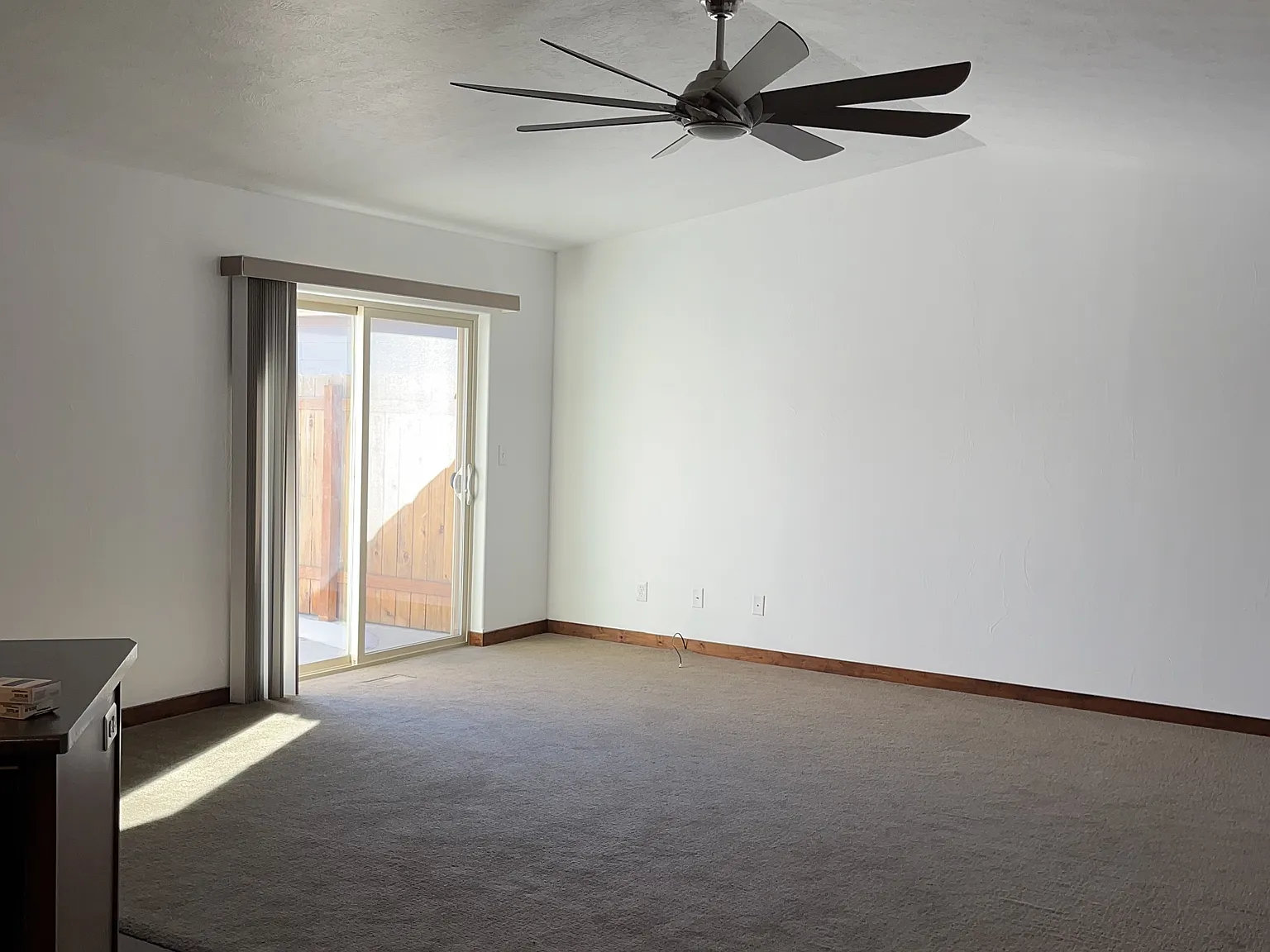 3 bed, 2.5 bath, 1561 sqft, $2,900 — Photo 2