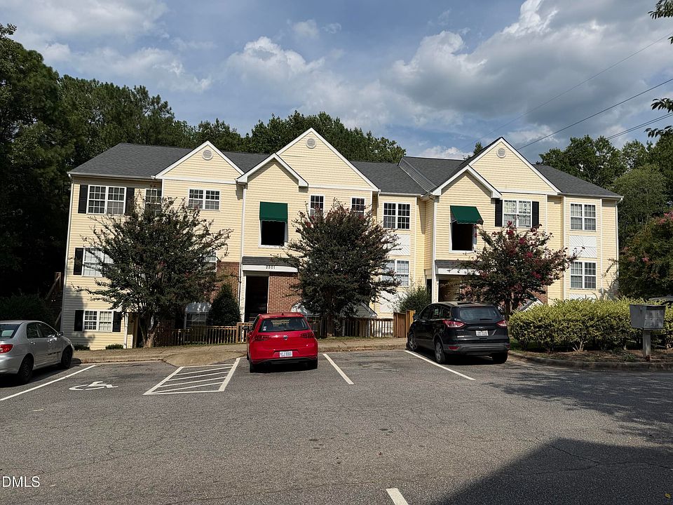 1st image of 2201 Mountain Mist Ct Unit 302