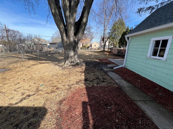 1216 5th Ave SE, Rochester, MN 55904