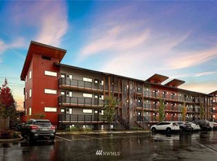 1882 Front St #109, Lynden, WA 98264