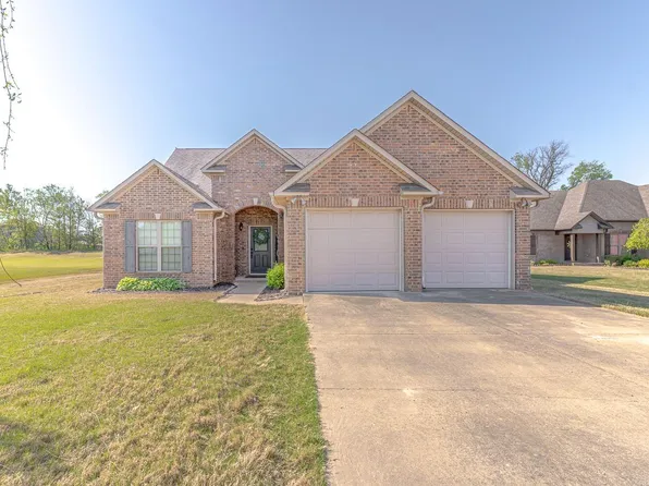 201 Hollis St, Bono, AR 72416