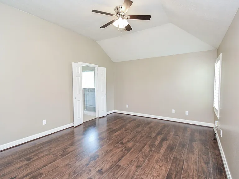 15975 Cottage Ivy Cir — Photo 21