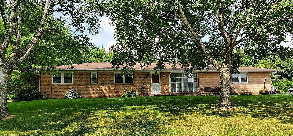 1st image of 853 Marcon Dr