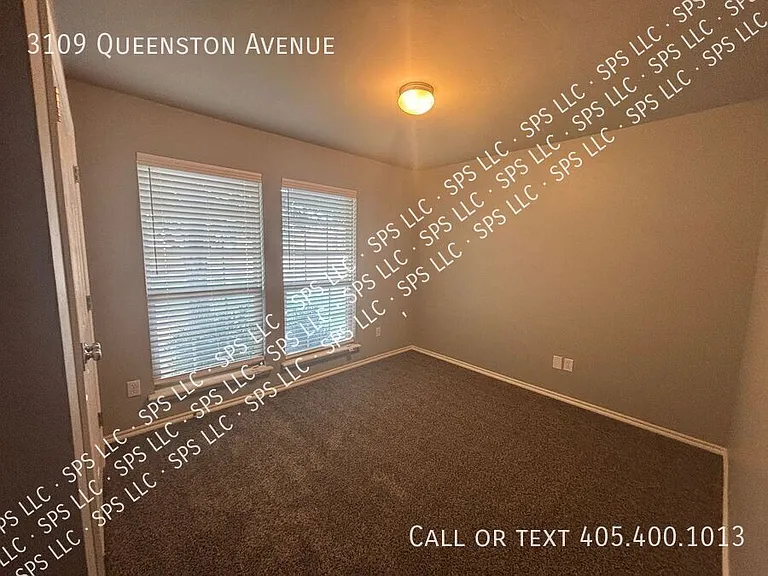 3109 Queenston Ave — Photo 12