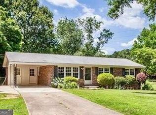 2032 Glynbrook Dr, Tucker, GA 30084