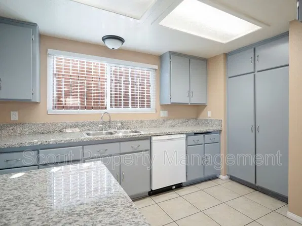 28911 Calle Del Lago APT D, Murrieta, CA 92563