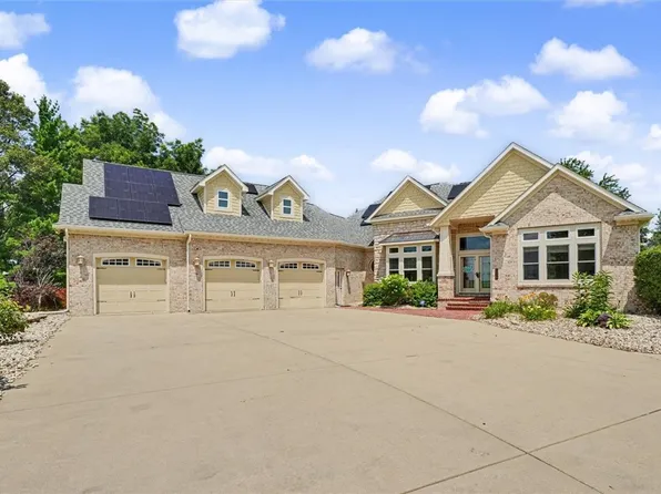 1270 W Hickory Point Rd, Decatur, IL 62526