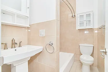 Rented by Living New York