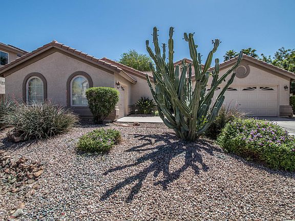 3rd image of 6327 W Tonopah Dr
