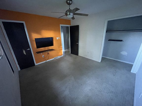 2nd image of 221 Teel Rd