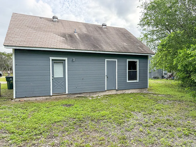 272 Schmucks Rd — Photo 12