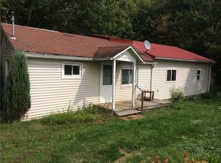 1874 Carter Rd, Volant, PA 16156