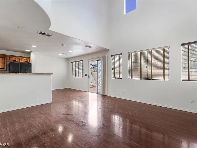 7858 Windhamridge Dr — Photo 3