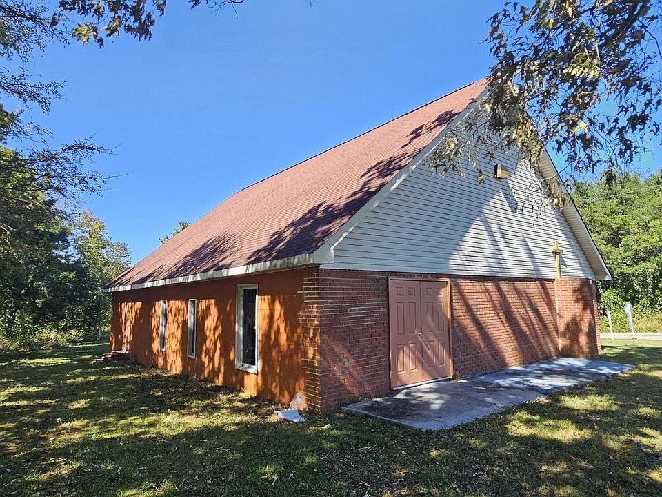 1st image of 304 County Road 801
