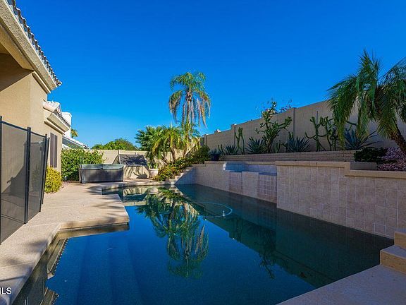 4th image of 1617 E Tierra Buena Ln