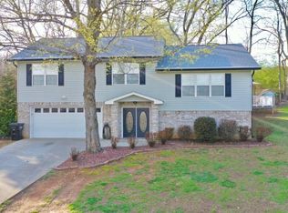 607 Diamond Ridge Dr NE, Cleveland, TN 37312