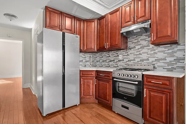 Rented by Ivey North LLC | media 11