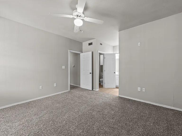 1701 at Eldorado — Photo 45