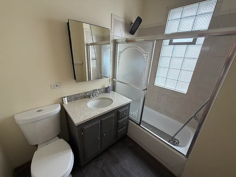5914 W Fullerton Ave #2 — Photo 17