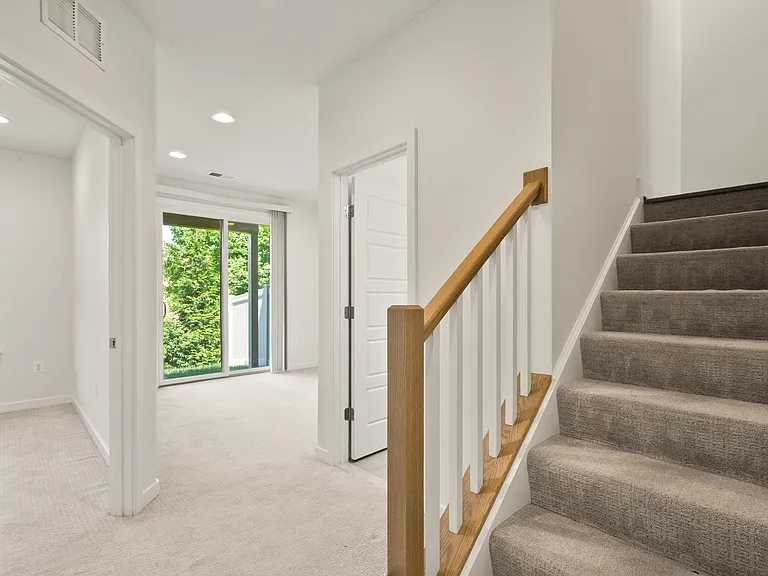42348 Zenith Ter — Photo 45