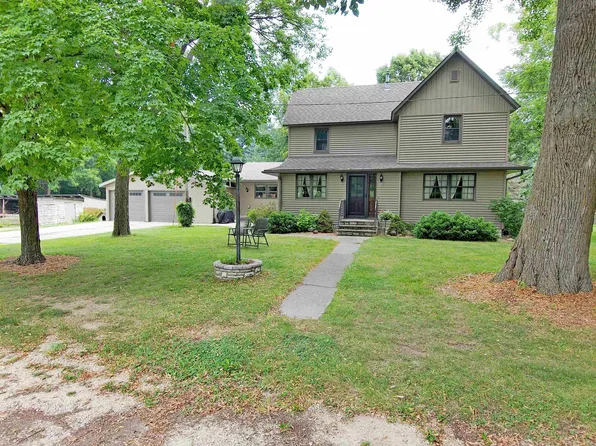 2116 340th St, Osage, IA 50461
