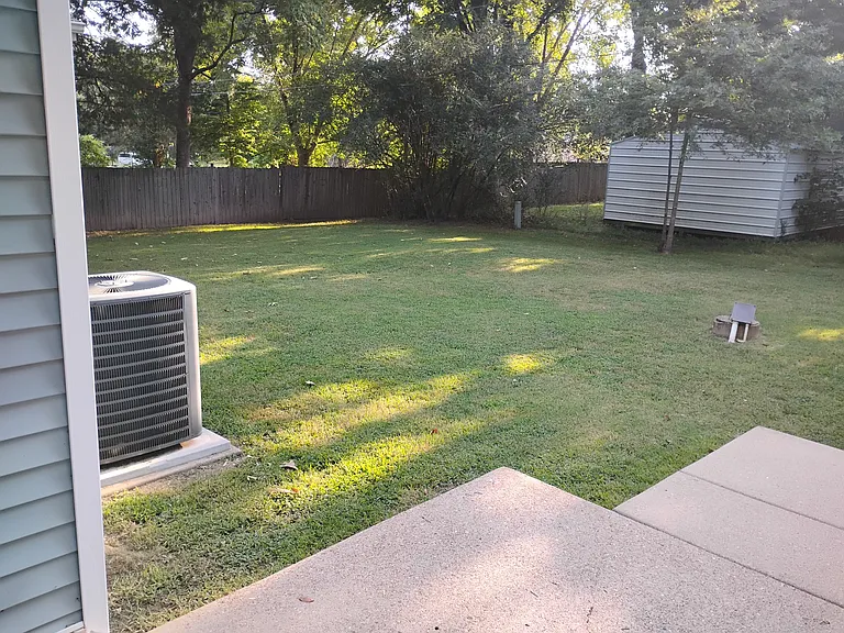93 Stamford Dr — Photo 10