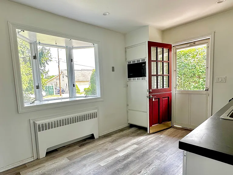 28 Ann St #1 — Photo 2