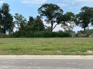 106 Leaning Oak Dr, Lafayette, LA 70508