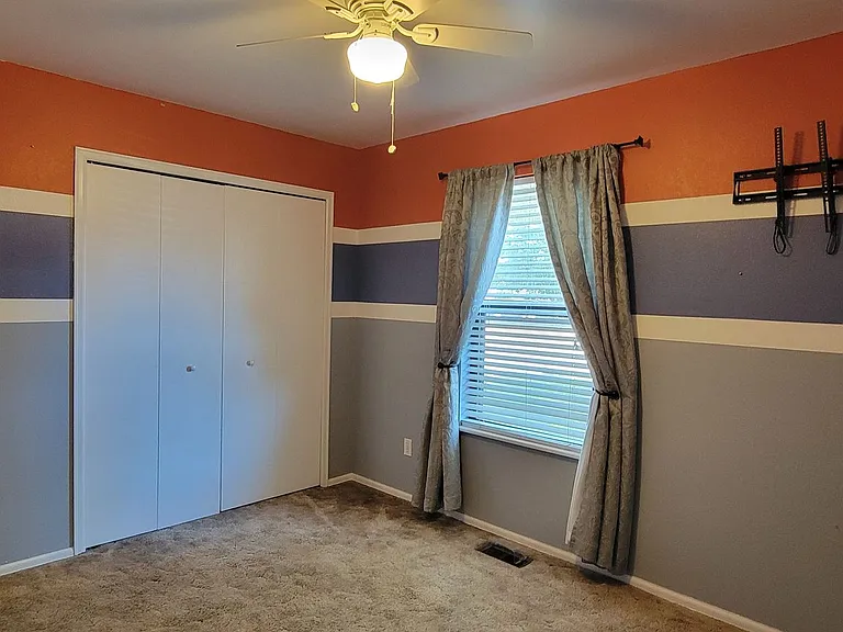 1003 Apple Ln — Photo 22