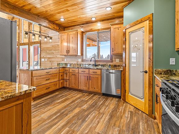 5th image of 63678 Norway Spruce Rd