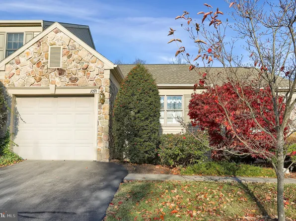 1097 Pebble Ct, Mechanicsburg, PA 17050