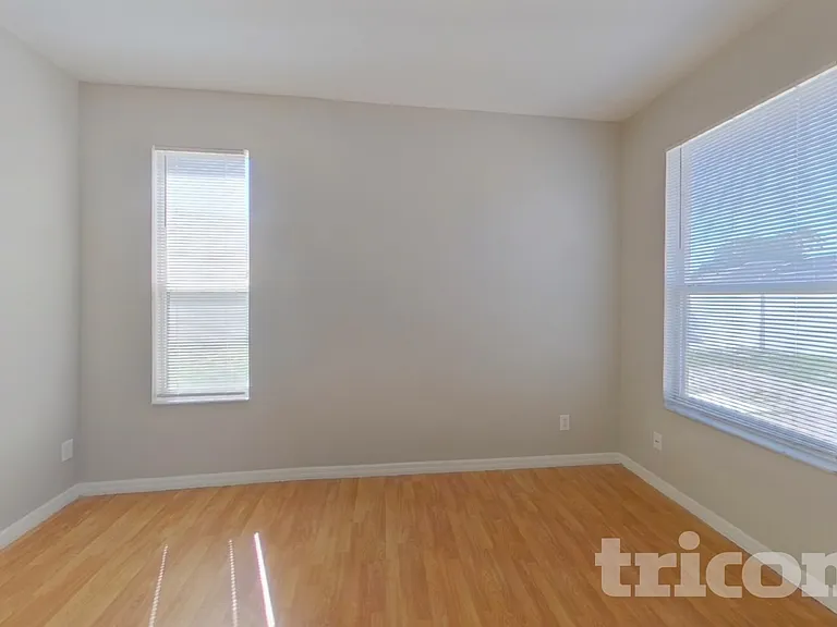 1815 Honeydew Ct — Photo 8