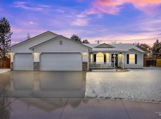 137 E Scops Owl Ct, Kuna, ID 83634