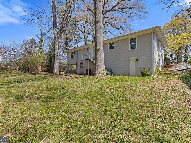 2779 Horse Shoe Dr — Photo 25