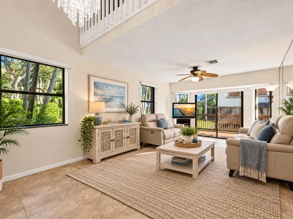 2402 Landings Boulevard, Greenacres, FL 33413