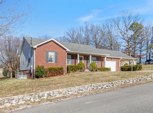 101 Garden View Ct, Dickson, TN 37055