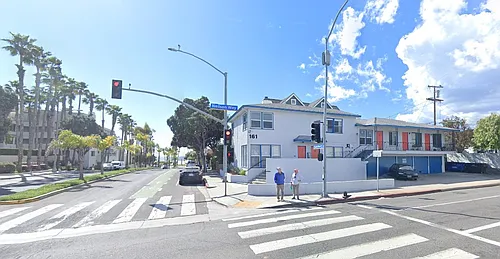 161 Ocean Park Blvd #C Photo 1