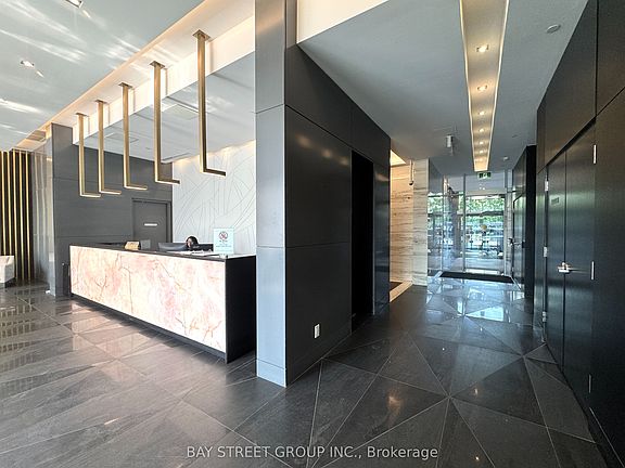 5th image of 7 Kenaston Gdns #719