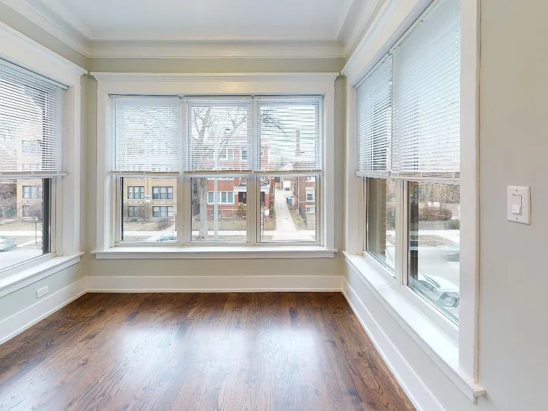 1027 E Hyde Park Blvd #1 — Photo 14