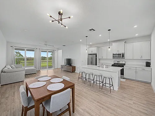 9140 SW Remy Ln Photo 1