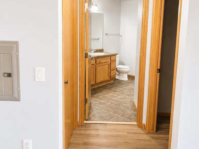 Cannery Square Apartments — Photo 13
