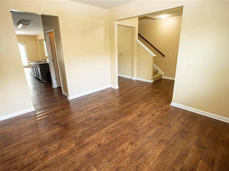 141 Westin Way — Photo 14