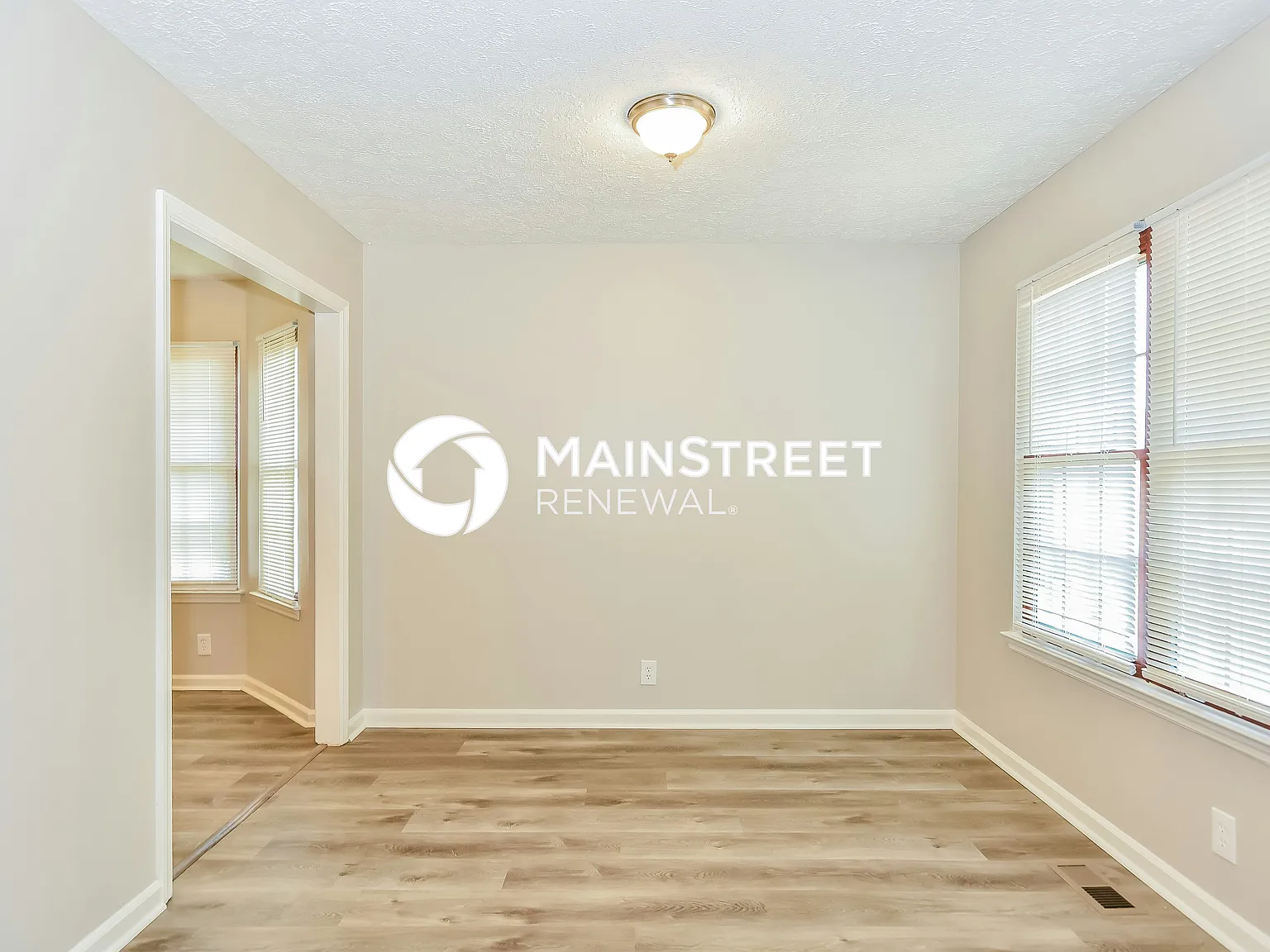206 Nathan Dr — Photo 4