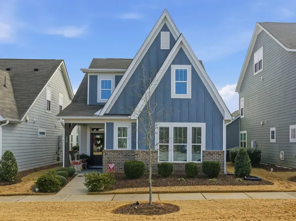 129 Steepridge Ln, Holly Springs, NC 27540