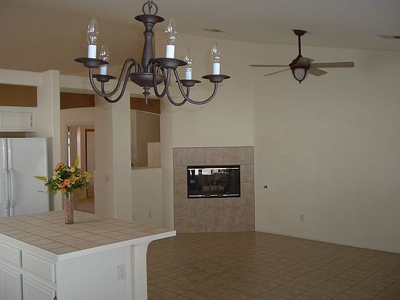 family rm w/ fire place