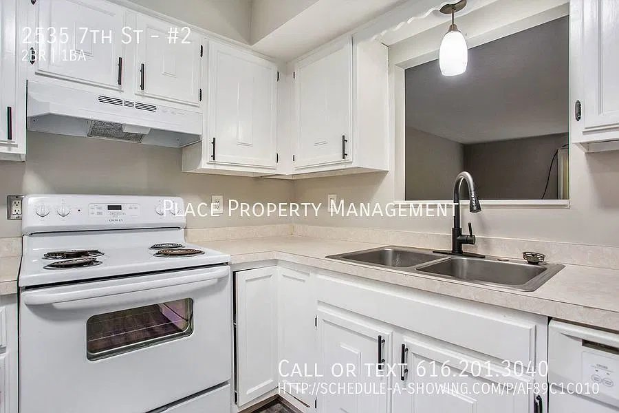 2535 7th St #2