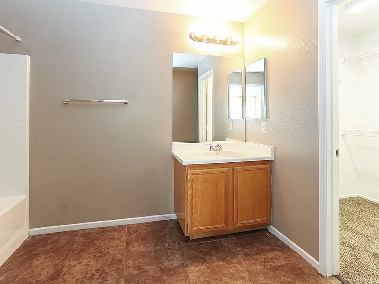 6221 Mercer Valley St — Photo 9