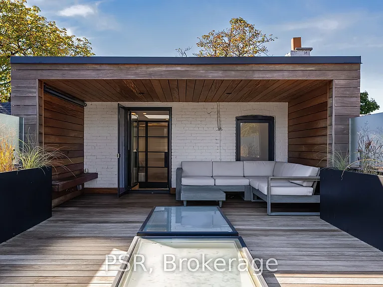 53 Palmerston Ave — Photo 37