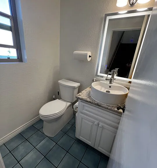 7825 Seaglen Dr #34 — Photo 55