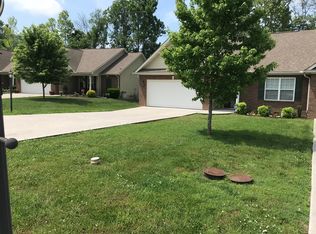 7209 Oakfield Ln, Powell, TN 37849